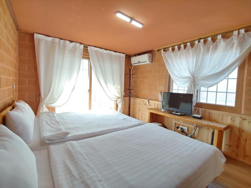Jeju Hanibaram Pension Luaran gambar