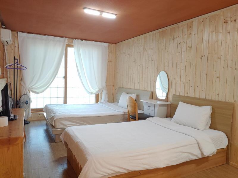 Jeju Hanibaram Pension Luaran gambar